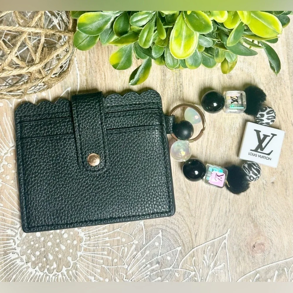 Card Holder Wristlet with Handmade Beaded Keychain in Black